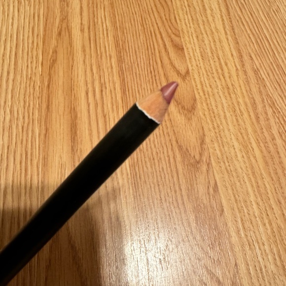 Morphe lip pencil - Picture 2 of 3